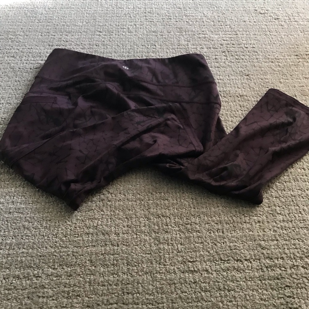 Lululemon capris